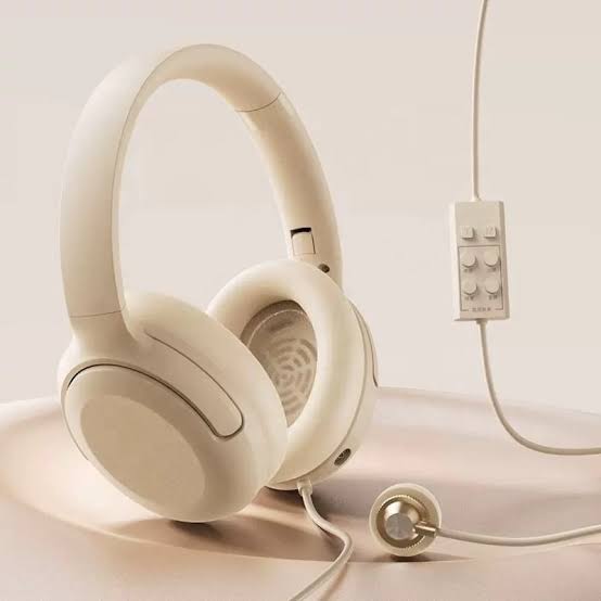 GA-HU900 Headset with Built-in Sound Card4